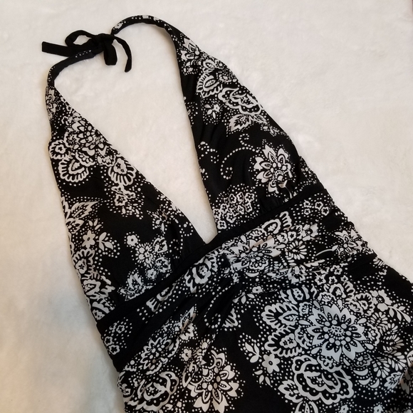 WHBM Halter Neck Dress - Picture 2 of 7